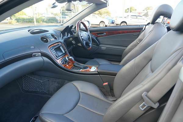 2003 Mercedes-Benz SL500 R230