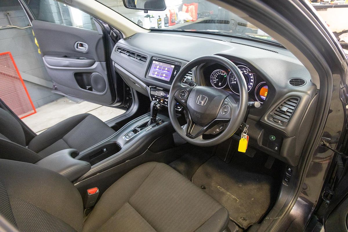 2017 Honda HR-V VTi