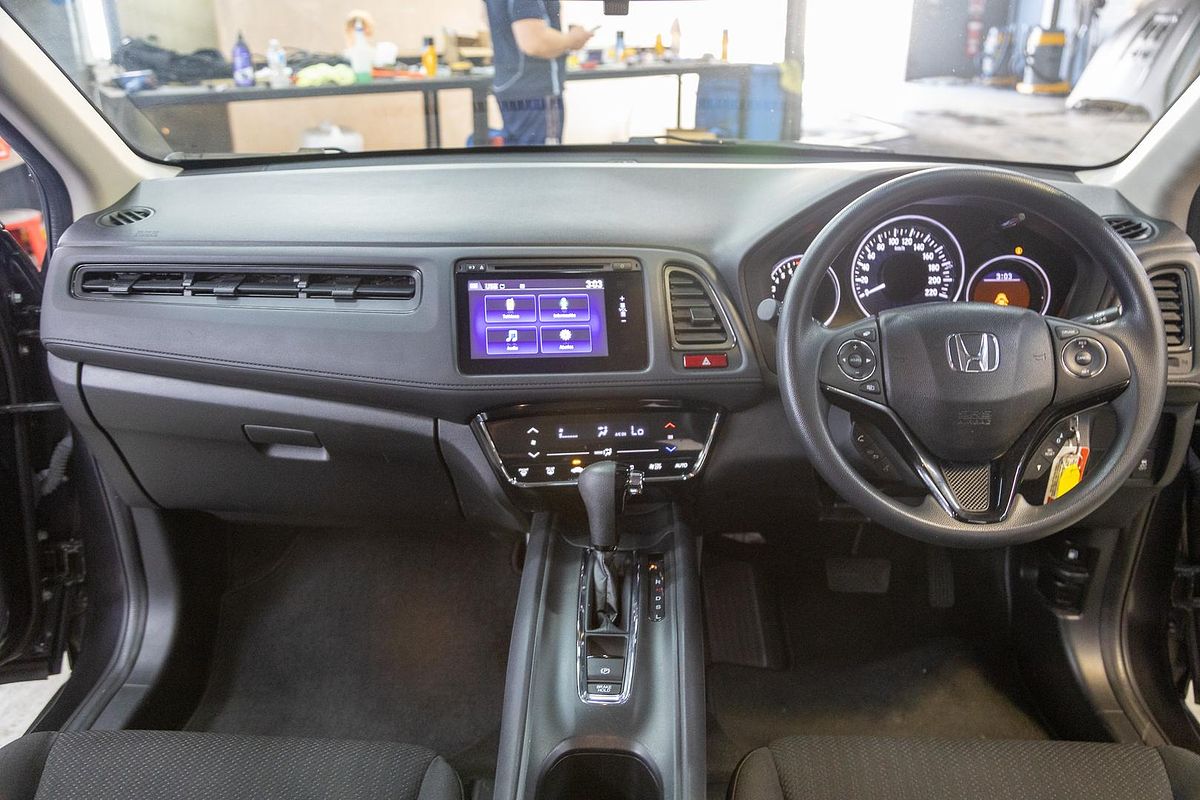 2017 Honda HR-V VTi