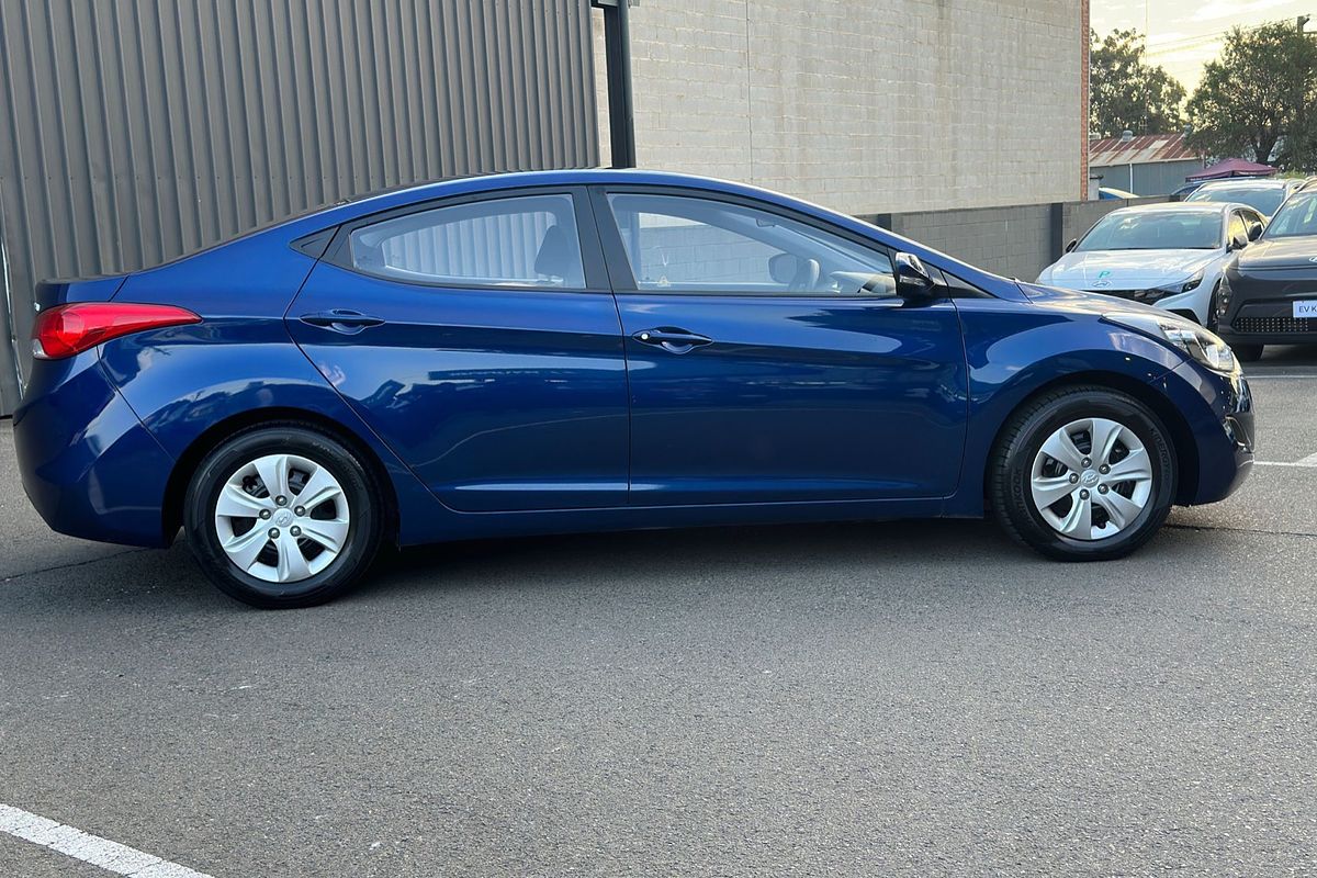 2012 Hyundai Elantra Active MD
