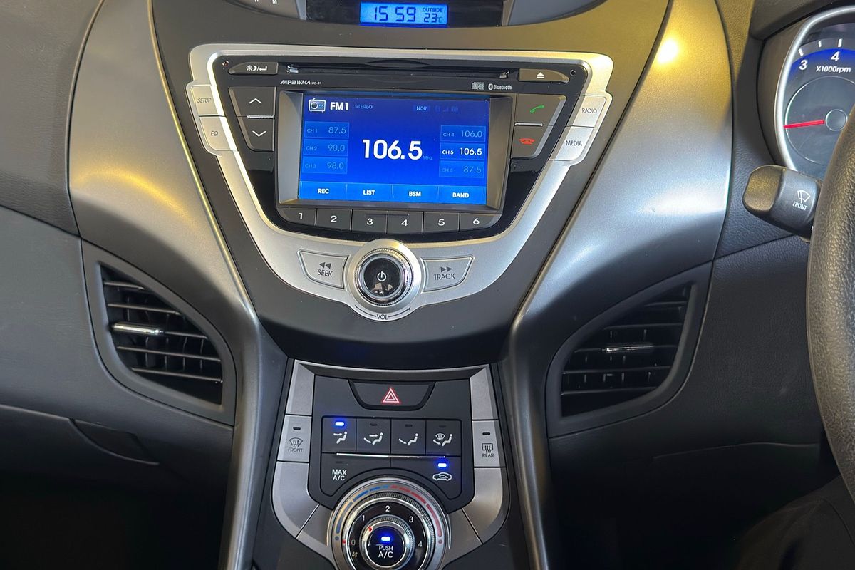 2012 Hyundai Elantra Active MD