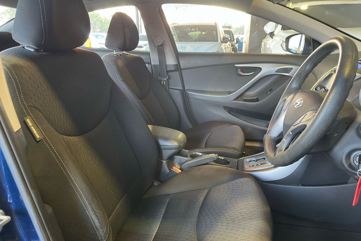 2012 Hyundai Elantra Active MD