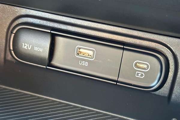 2024 Kia Sportage S NQ5