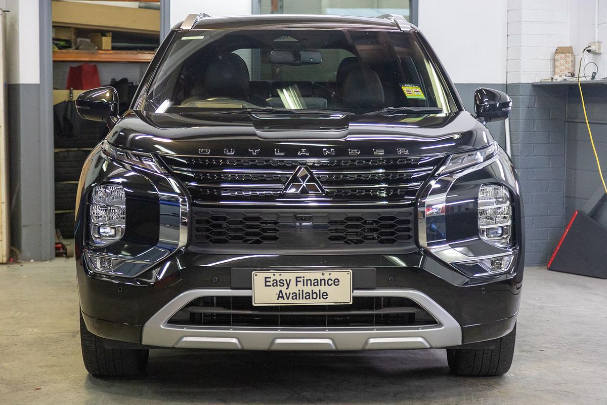 2022 Mitsubishi Outlander PHEV Exceed Tourer ZM