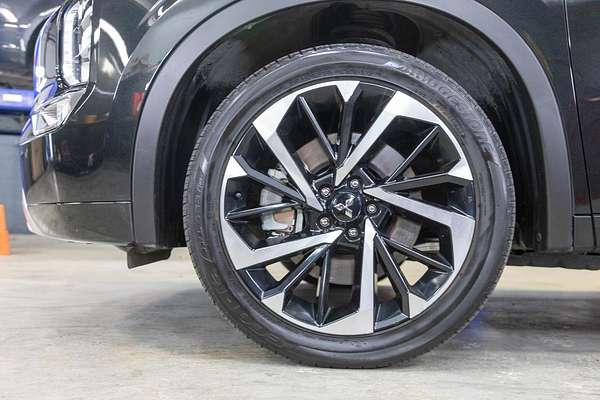 2022 Mitsubishi Outlander PHEV Exceed Tourer ZM