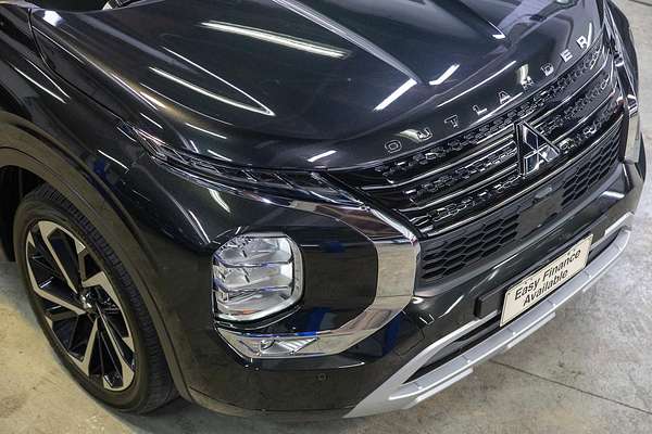 2022 Mitsubishi Outlander PHEV Exceed Tourer ZM
