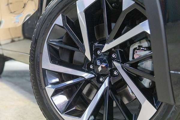 2022 Mitsubishi Outlander PHEV Exceed Tourer ZM