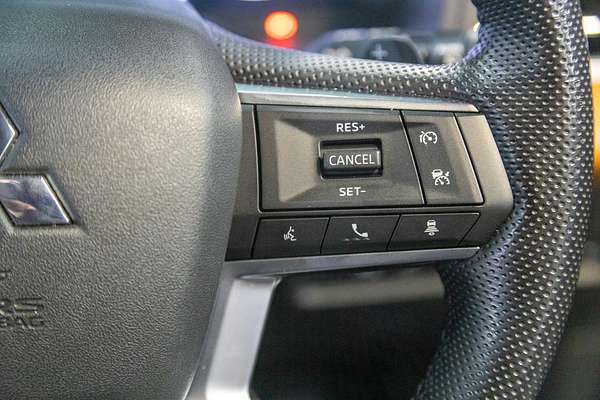 2022 Mitsubishi Outlander PHEV Exceed Tourer ZM