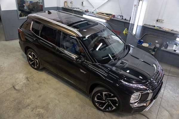 2022 Mitsubishi Outlander PHEV Exceed Tourer ZM