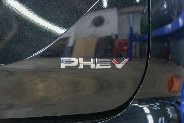 2022 Mitsubishi Outlander PHEV Exceed Tourer ZM