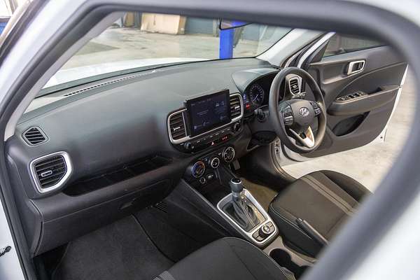 2022 Hyundai Venue QX.V4