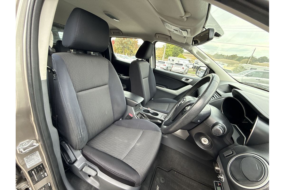 2014 Mazda BT-50 XTR Hi-Rider UP Rear Wheel Drive