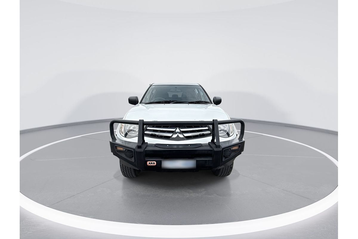 2014 Mitsubishi Triton GLX MN 4X4