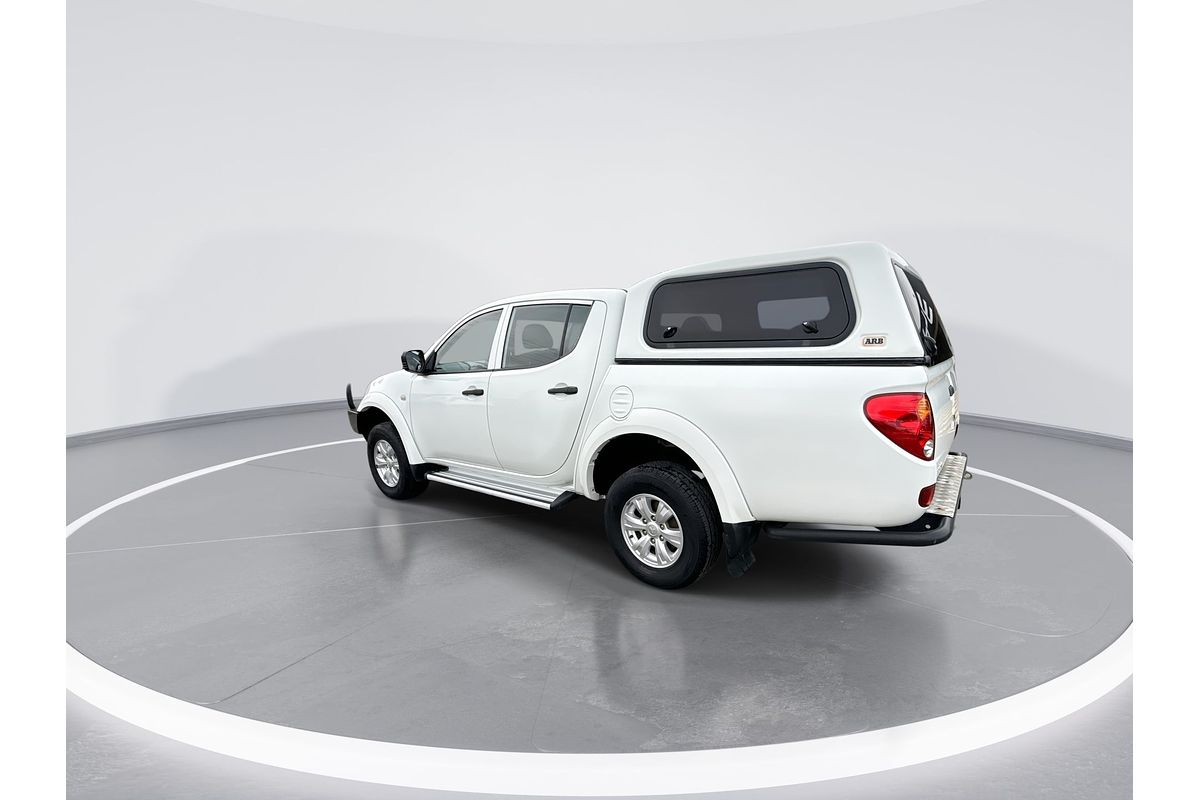 2014 Mitsubishi Triton GLX MN 4X4
