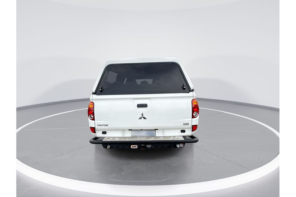 2014 Mitsubishi Triton GLX MN 4X4