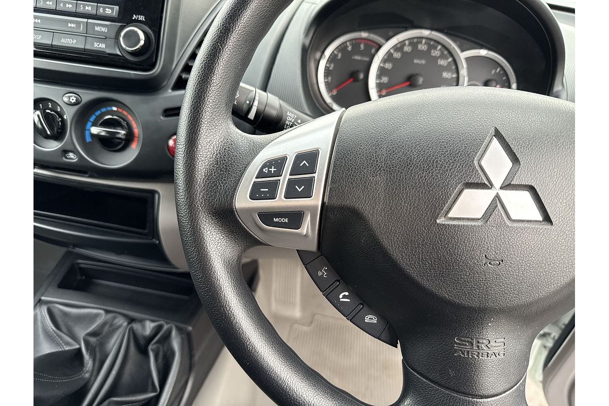 2014 Mitsubishi Triton GLX MN 4X4