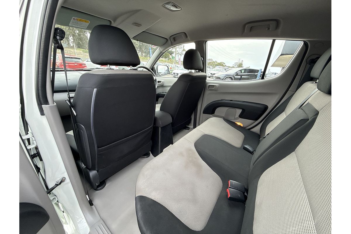 2014 Mitsubishi Triton GLX MN 4X4