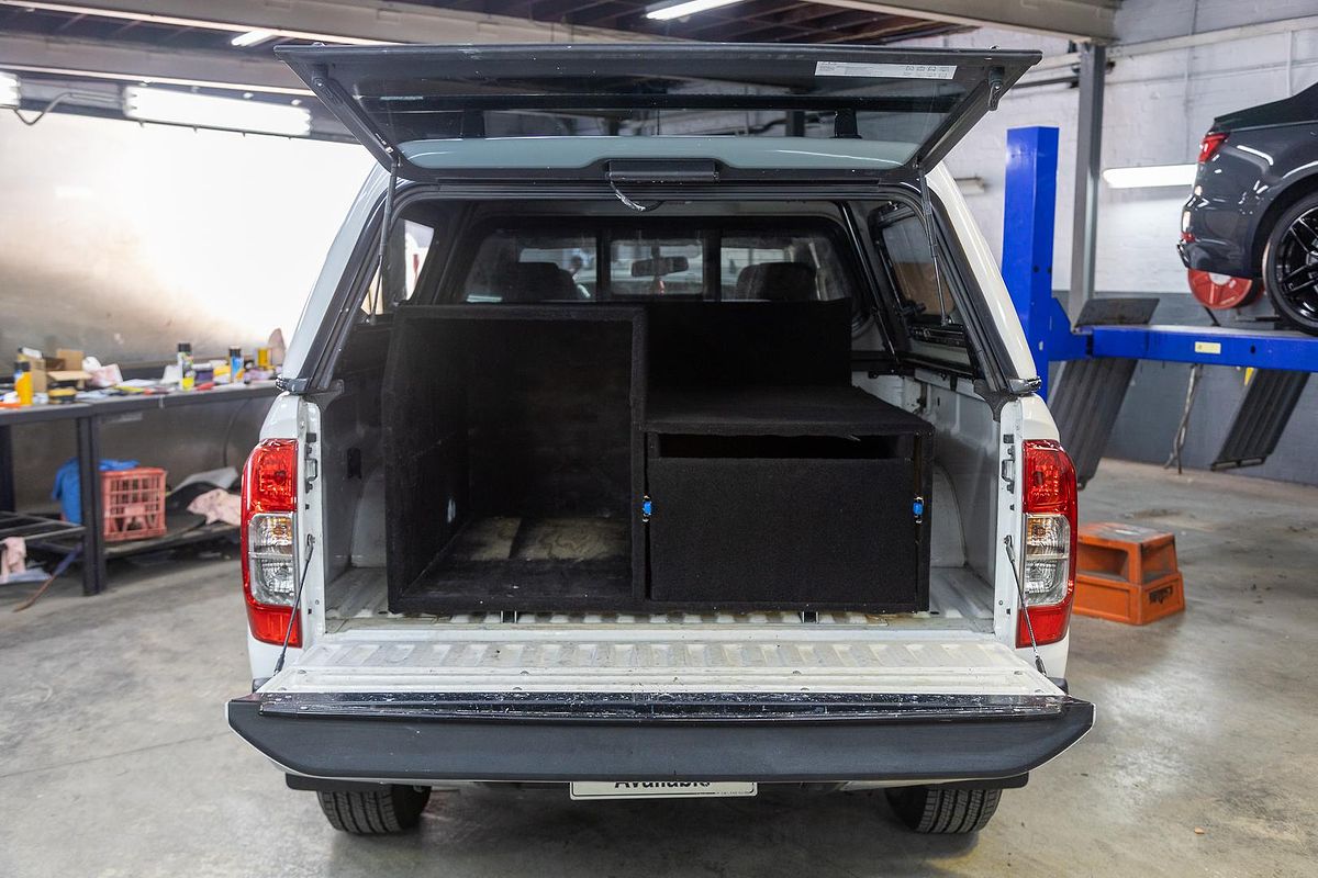 2018 Nissan Navara ST D23 Series 3 4X4