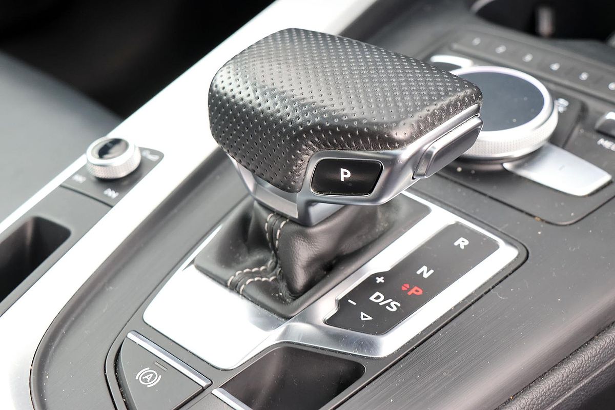 2019 Audi A5 45 TFSI sport F5