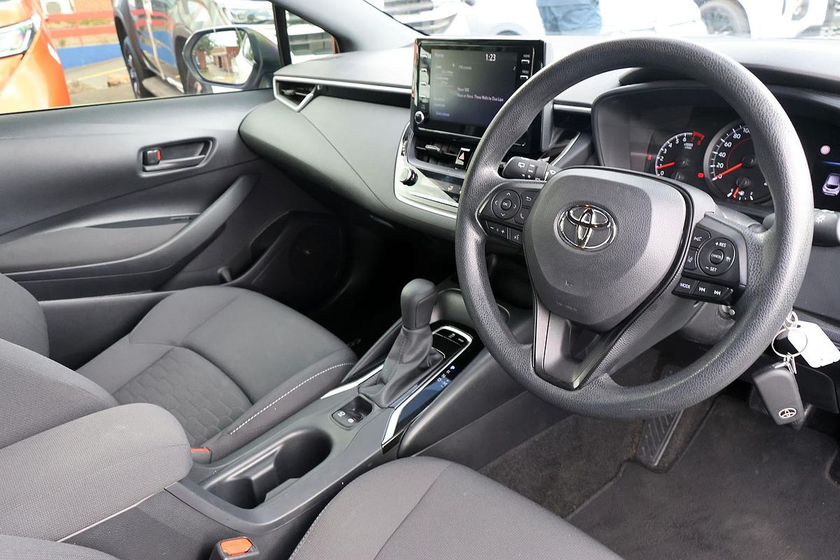 2018 Toyota Corolla Ascent Sport MZEA12R