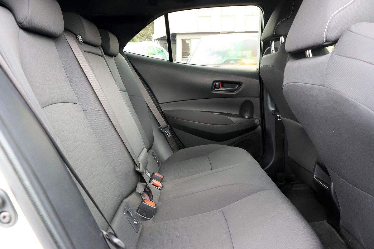 2018 Toyota Corolla Ascent Sport MZEA12R