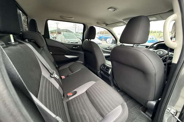 2020 Nissan Navara ST D23 4X4