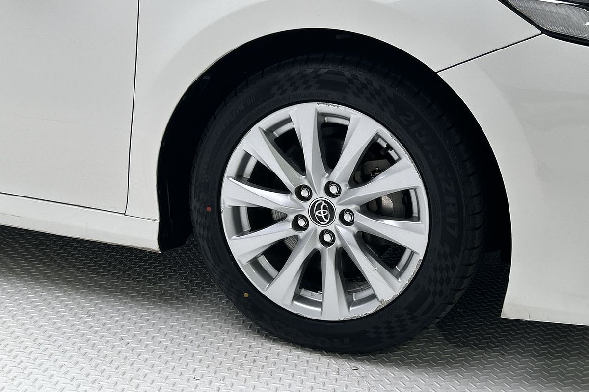 2018 Toyota Camry Ascent ASV70R