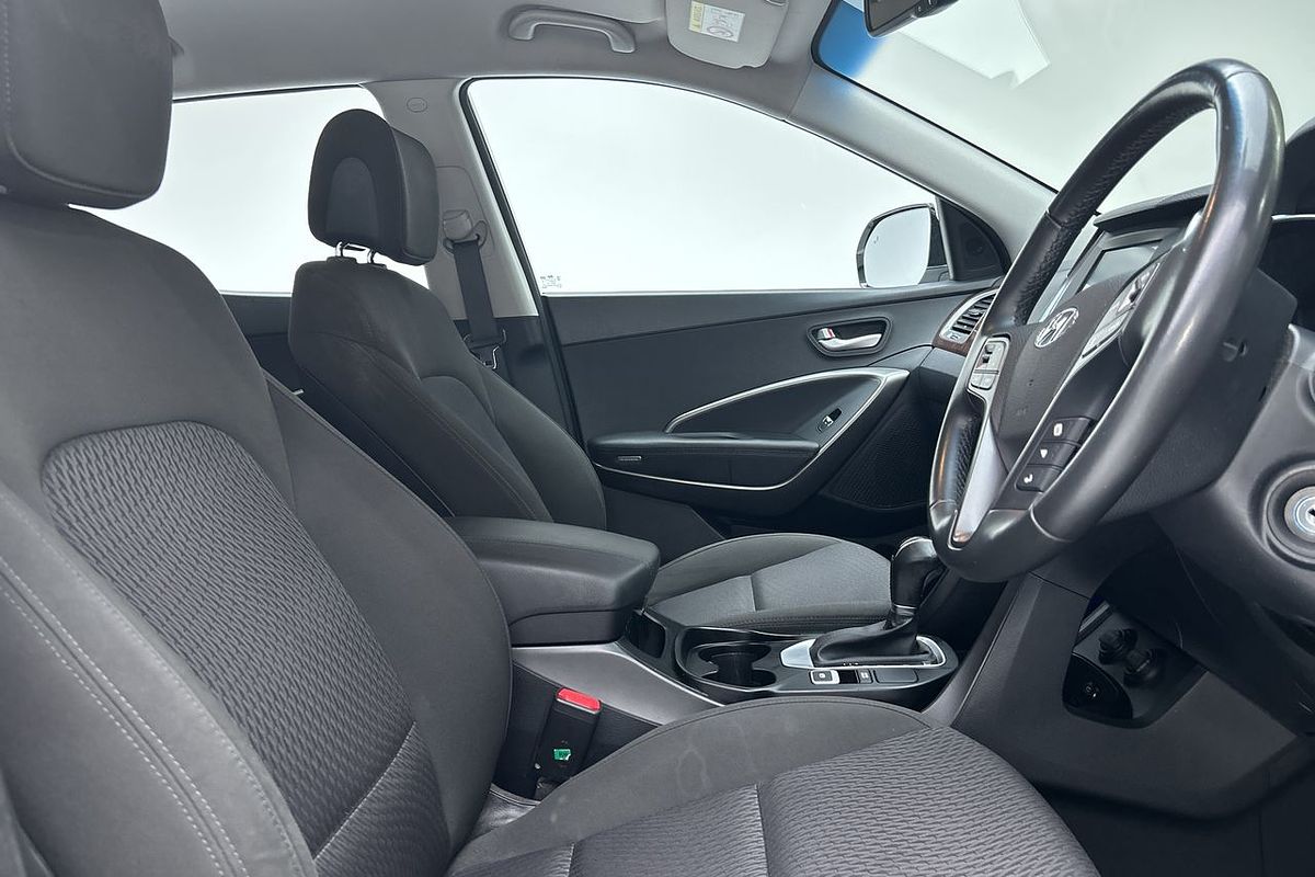 2017 Hyundai Santa Fe Active DM5 Series II