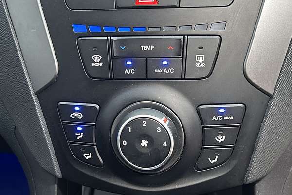 2017 Hyundai Santa Fe Active DM5 Series II
