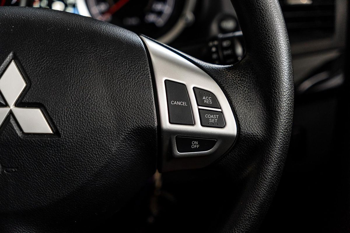 2015 Mitsubishi Lancer ES Sport CF