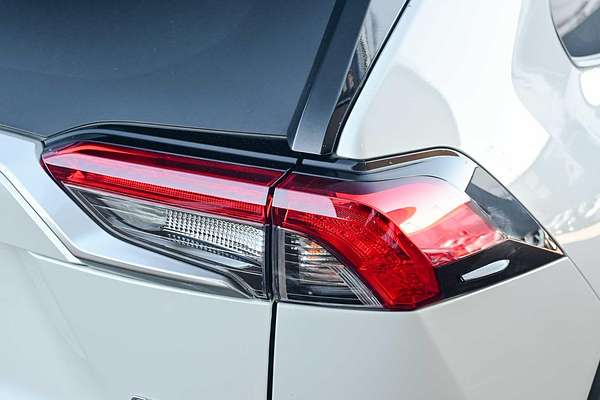 2020 Toyota RAV4 Cruiser AXAH52R