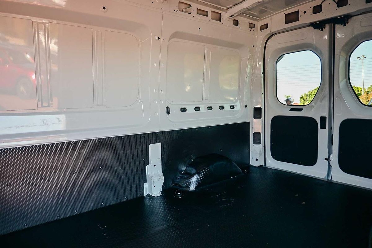 2022 LDV Deliver 9