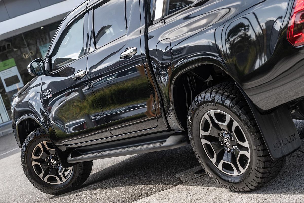 2020 Toyota Hilux SR5 GUN126R 4X4