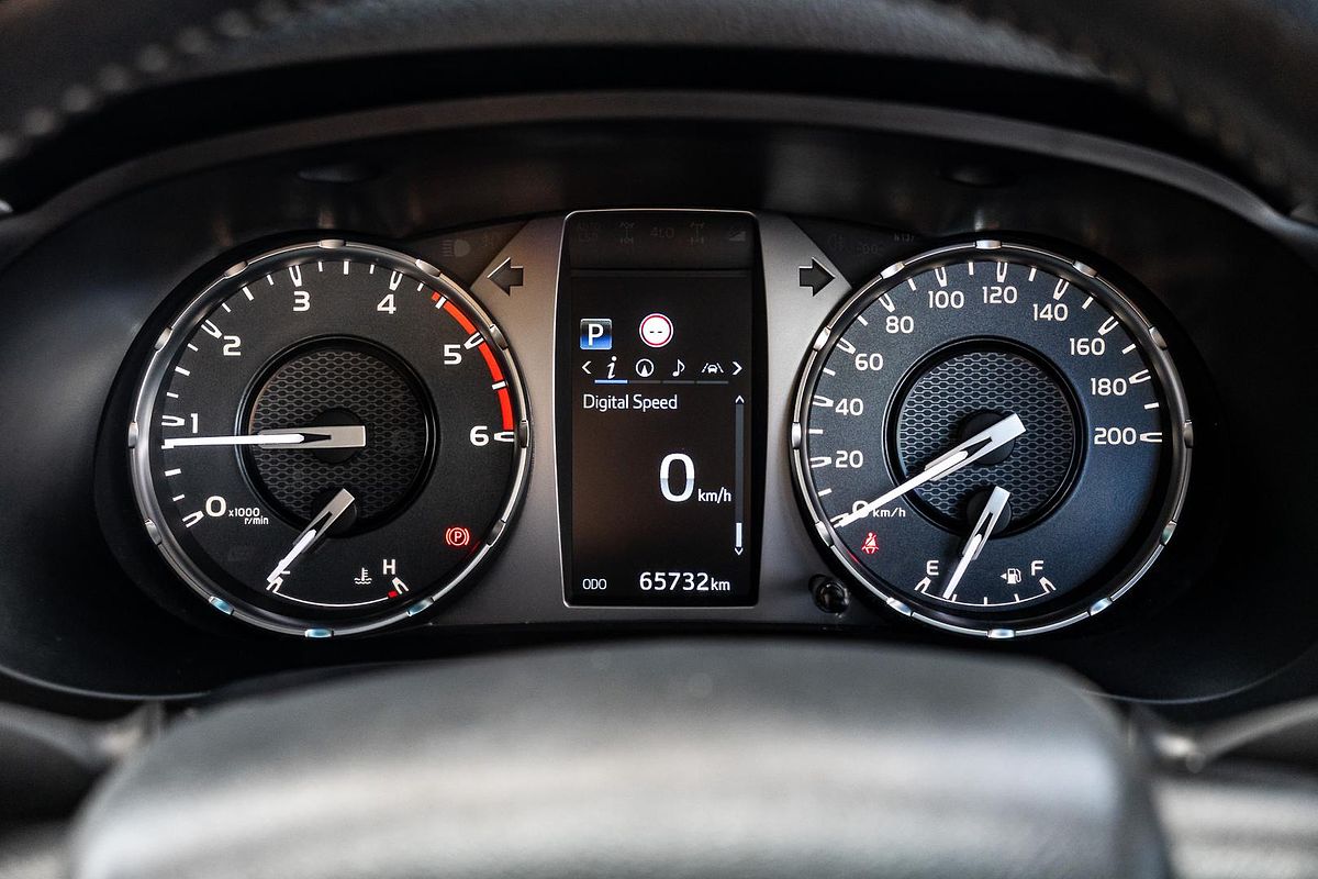 2020 Toyota Hilux SR5 GUN126R 4X4