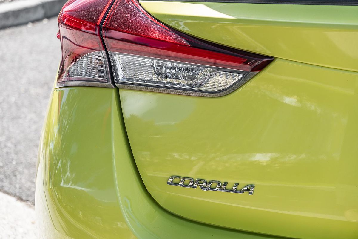 2015 Toyota Corolla Ascent Sport ZRE182R