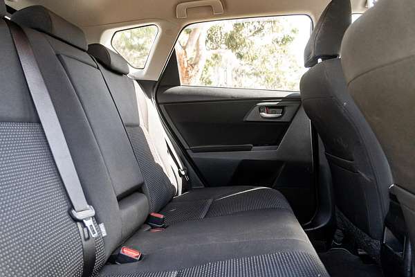 2015 Toyota Corolla Ascent Sport ZRE182R