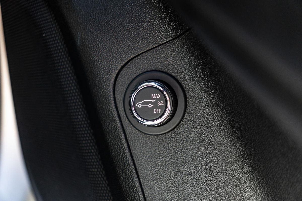 2018 Holden Acadia LTZ AC