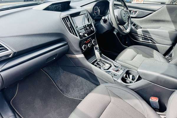 2021 Subaru Forester 2.5i S5