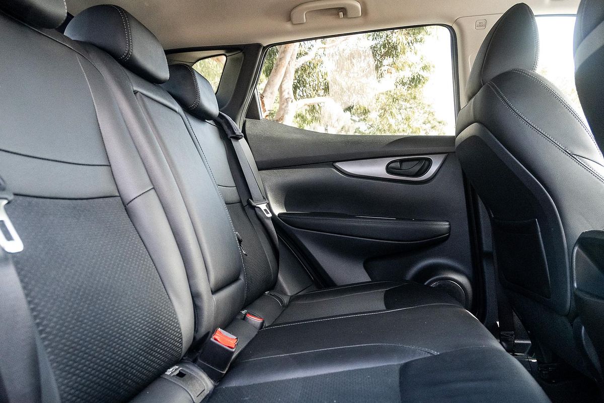 2018 Nissan QASHQAI ST-L J11 Series 2