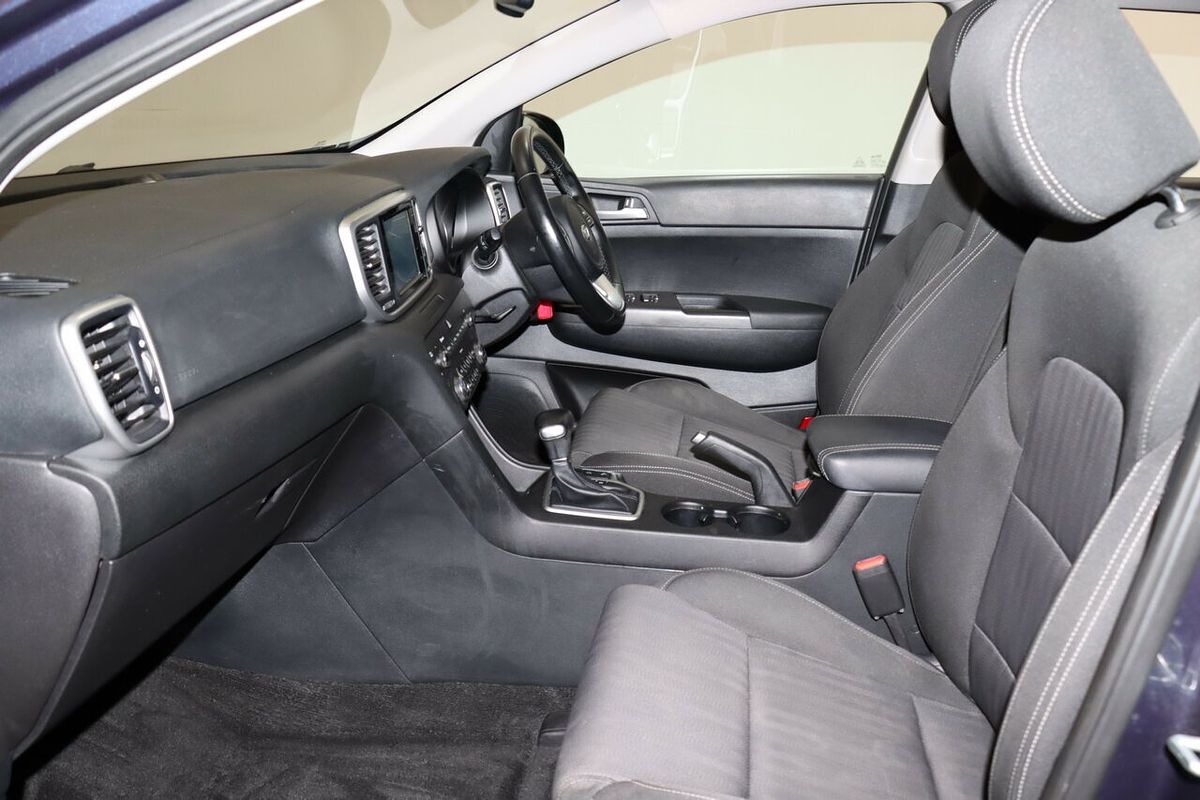 2020 Kia Sportage S QL
