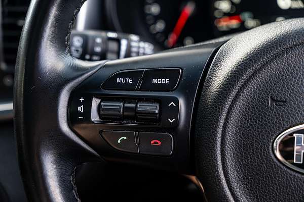2017 Kia Sorento Platinum UM