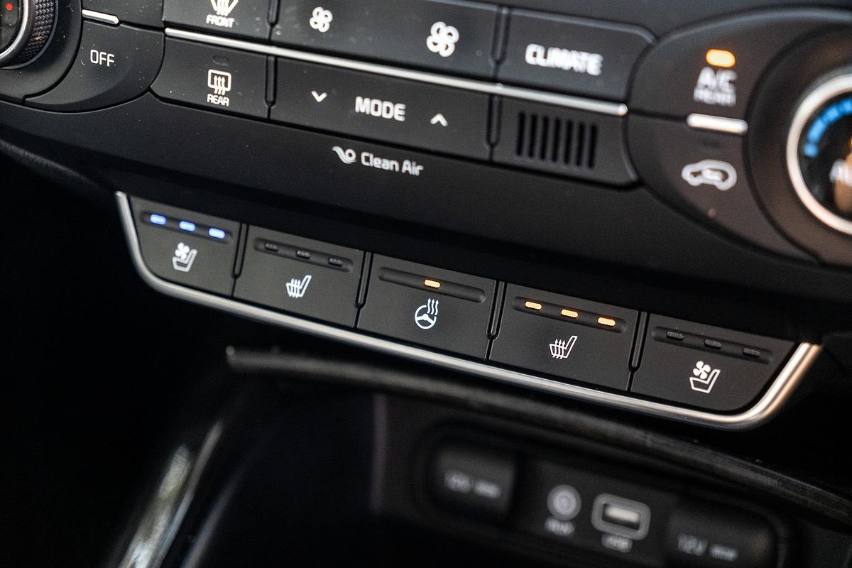2017 Kia Sorento Platinum UM