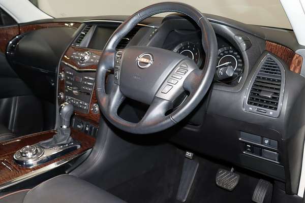 2023 Nissan Patrol Ti Y62