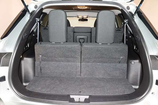 2024 Mitsubishi Outlander LS ZM