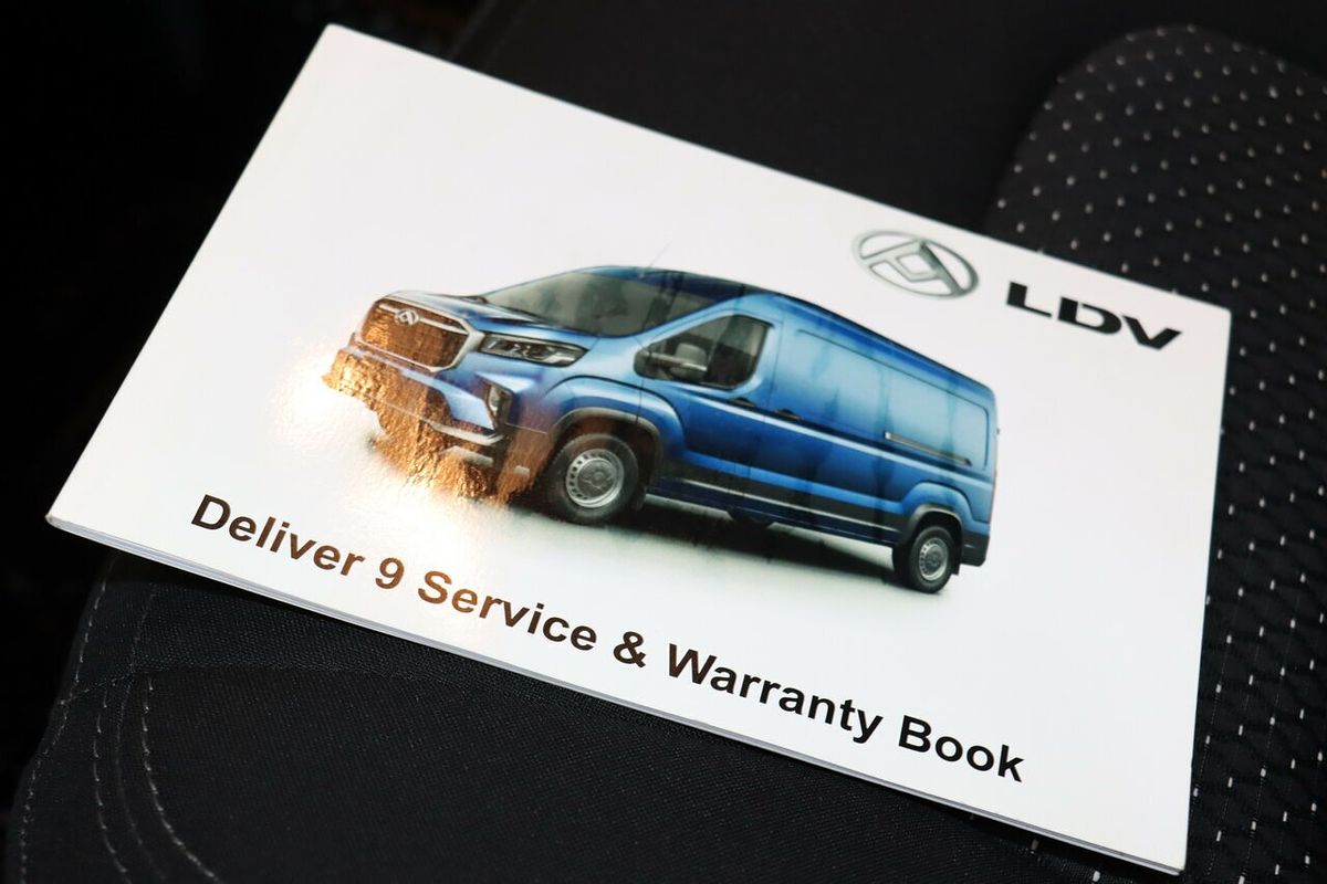 2022 LDV Deliver 9 LWB