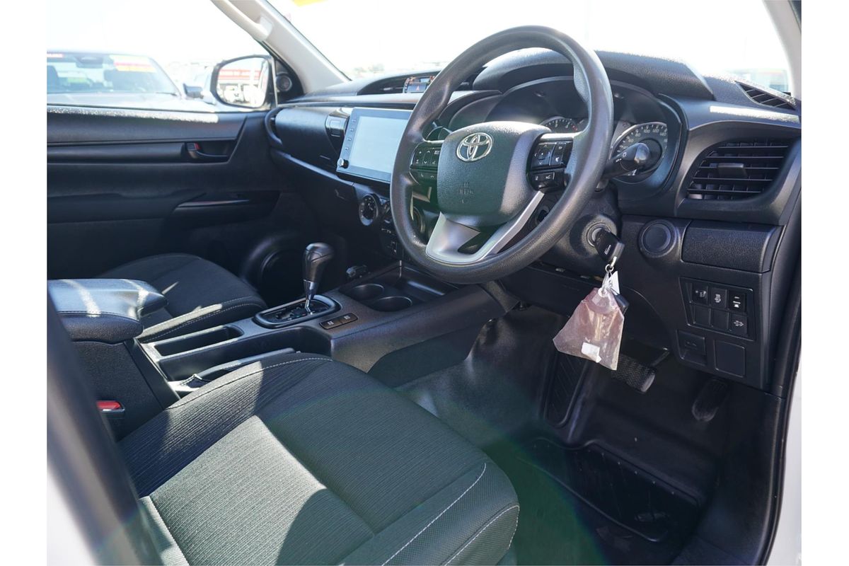 2021 Toyota Hilux SR GUN126R 4X4