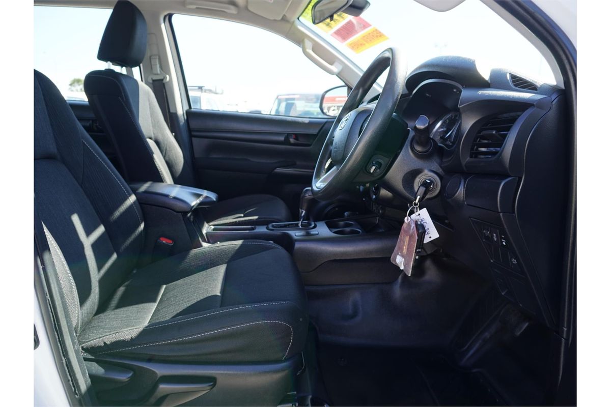 2021 Toyota Hilux SR GUN126R 4X4
