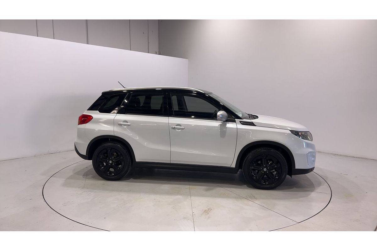 2017 Suzuki Vitara S Turbo LY
