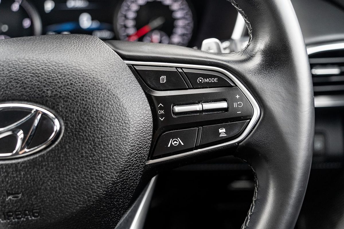 2021 Hyundai Santa Fe Active TM.V3