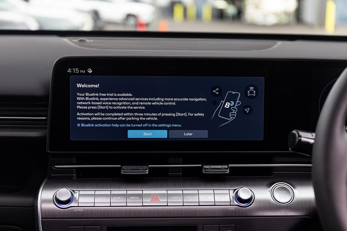 2025 Hyundai Kona Premium SX2.V2